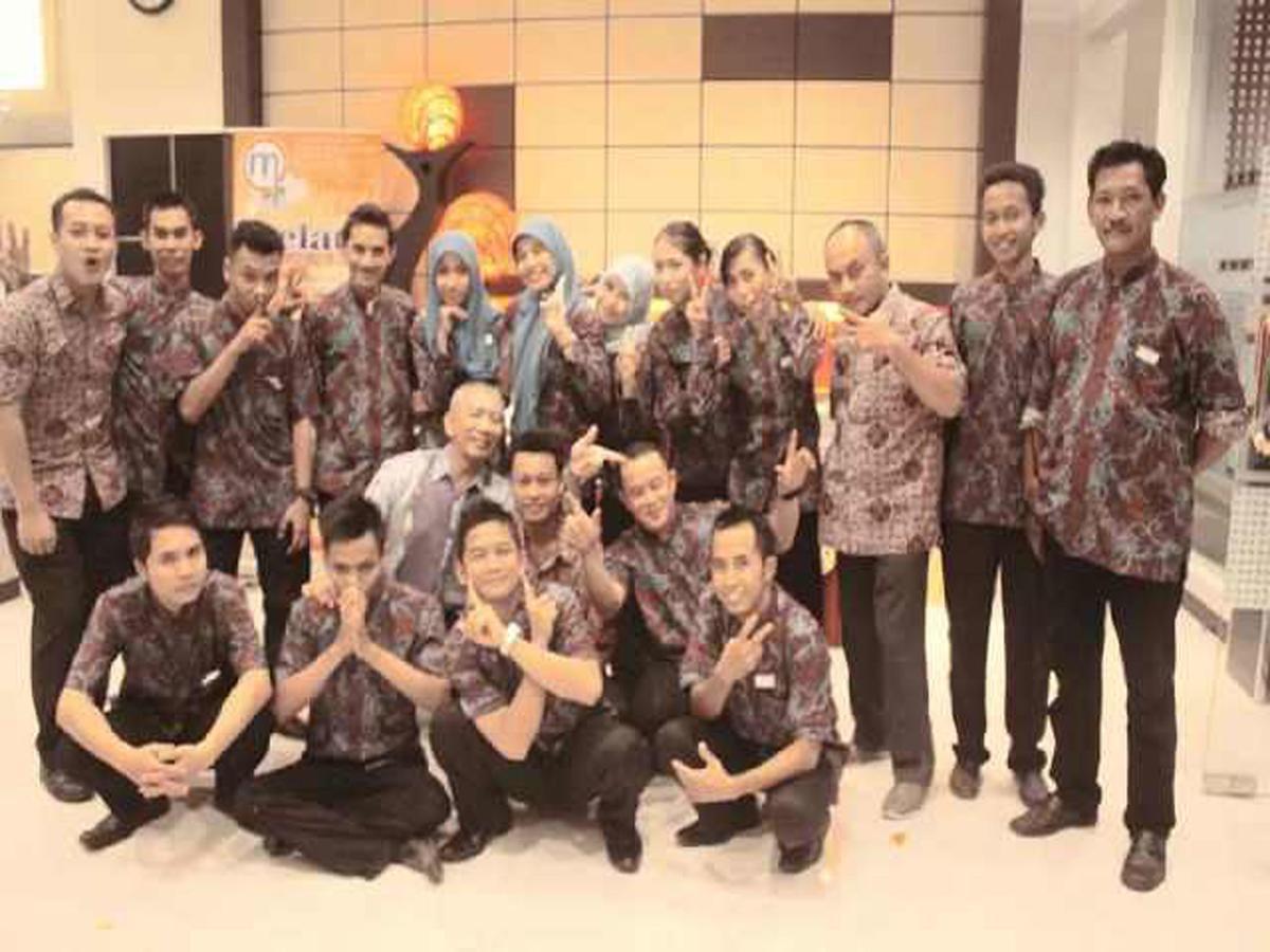 Hotel Elresas Lamongan Eksteriør billede