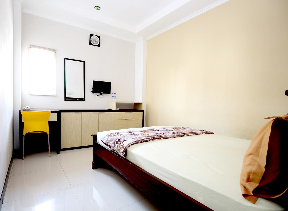 Hotel Elresas Lamongan Eksteriør billede